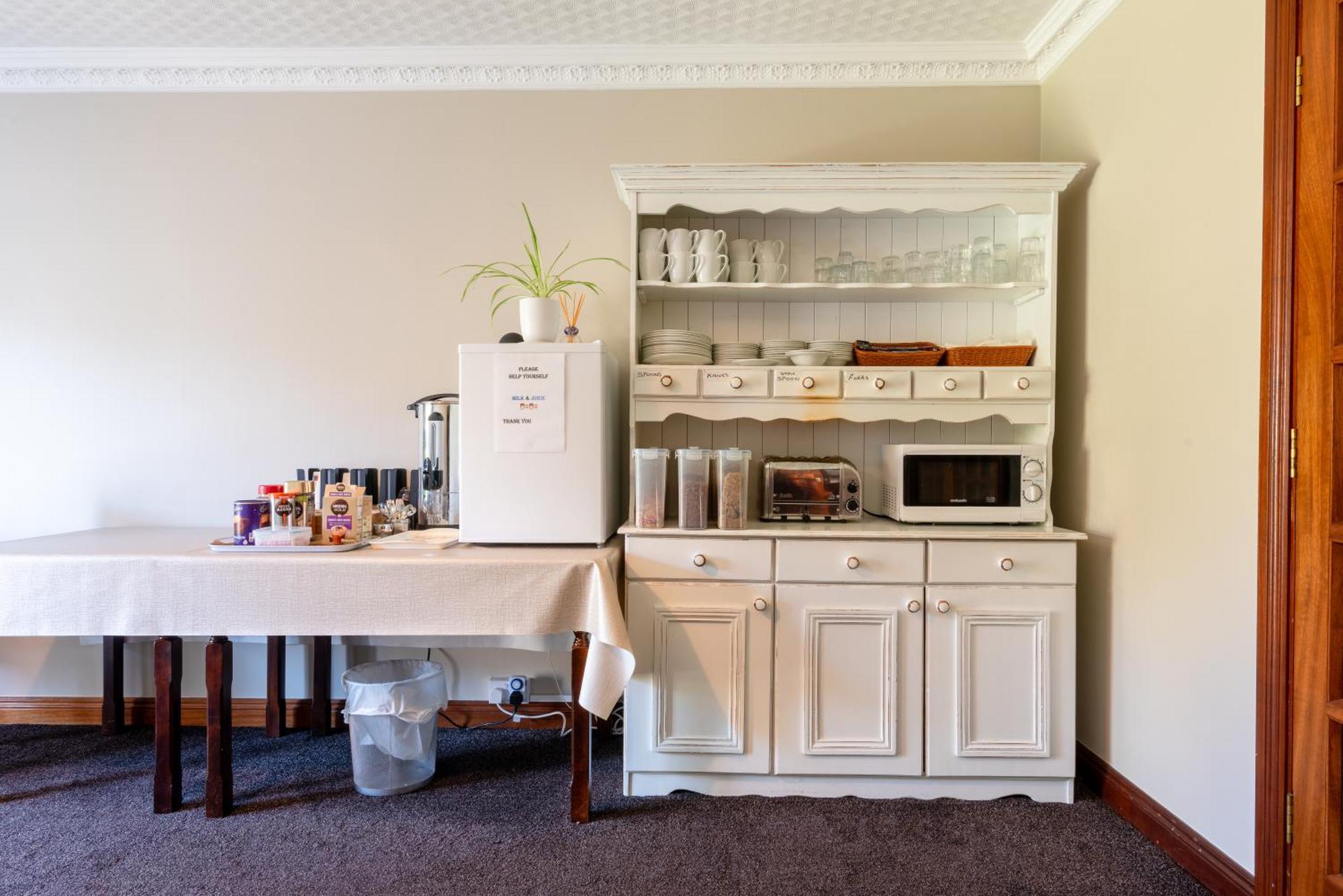 Avalon House Hotel Galway Bagian luar foto