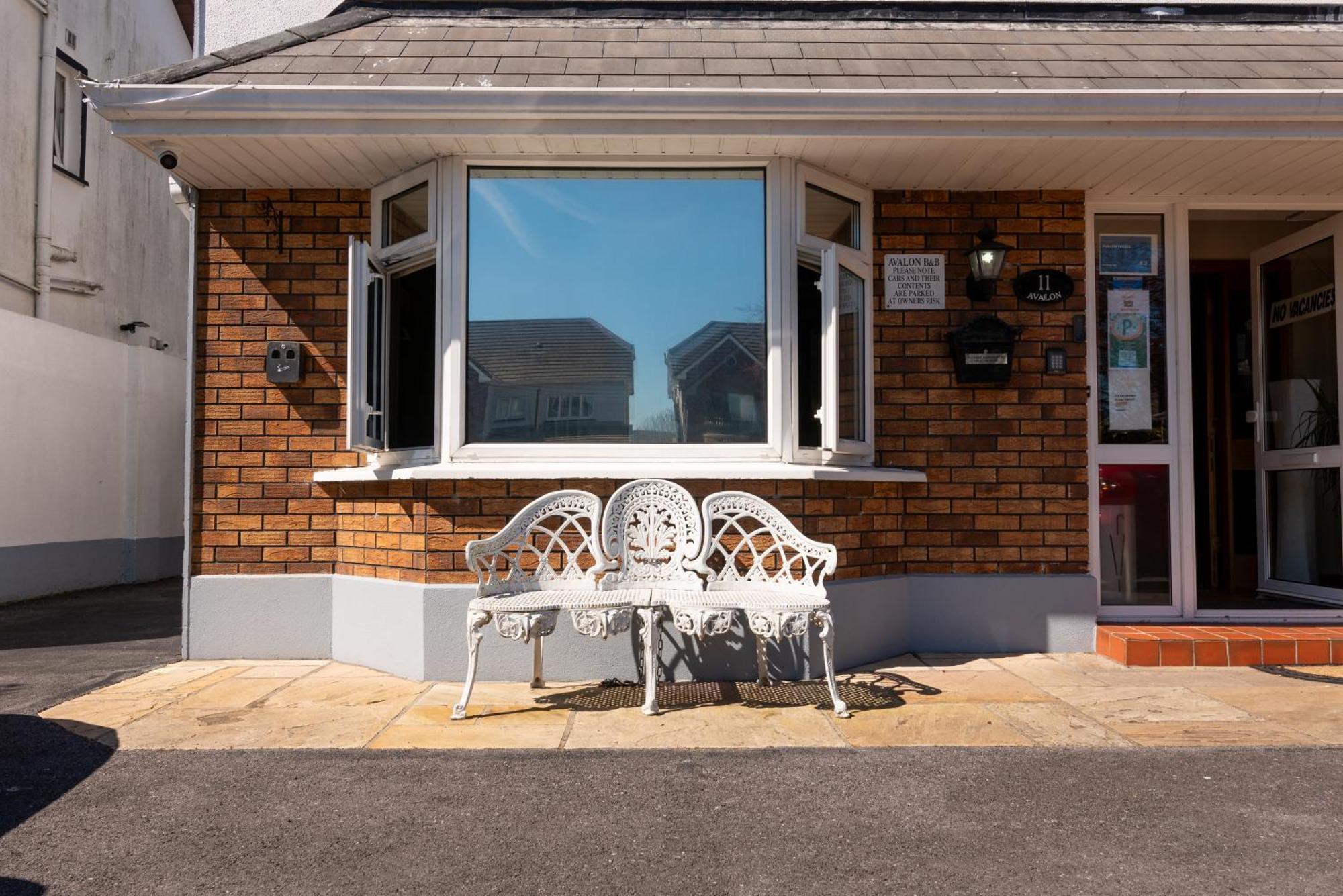 Avalon House Hotel Galway Bagian luar foto