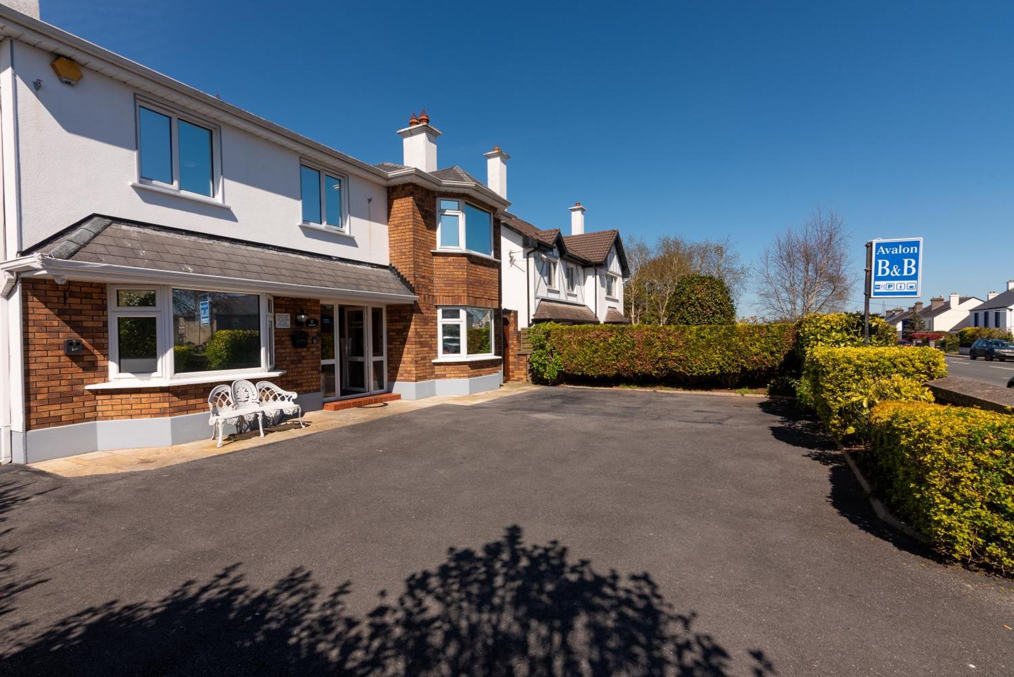 Avalon House Hotel Galway Bagian luar foto