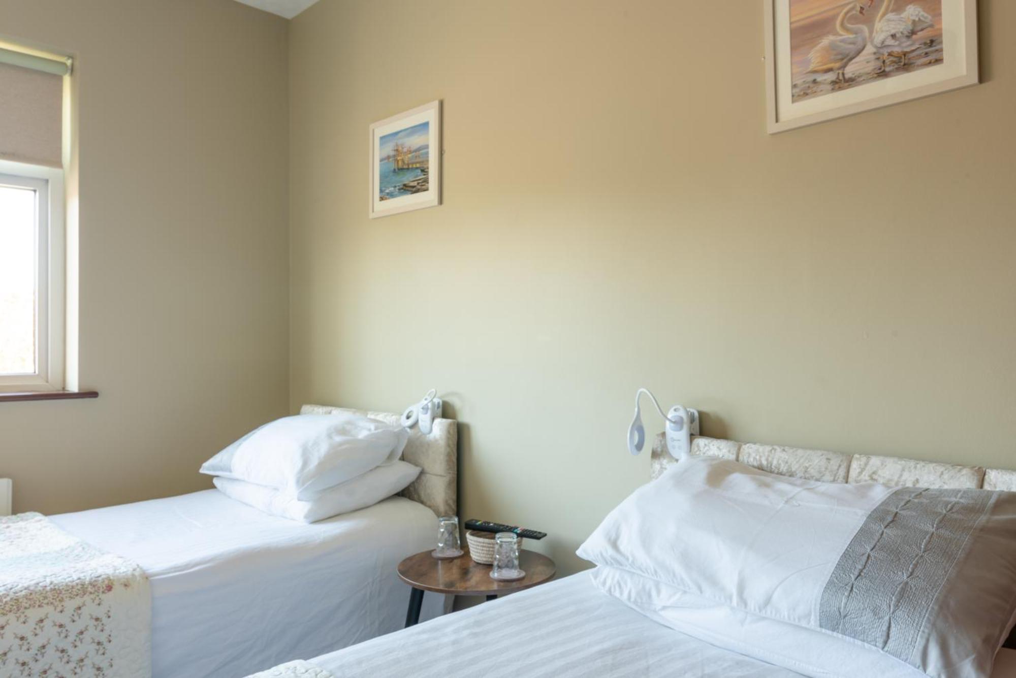 Avalon House Hotel Galway Bagian luar foto