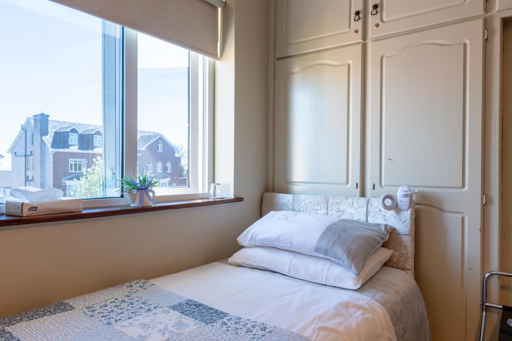 Avalon House Hotel Galway Bagian luar foto